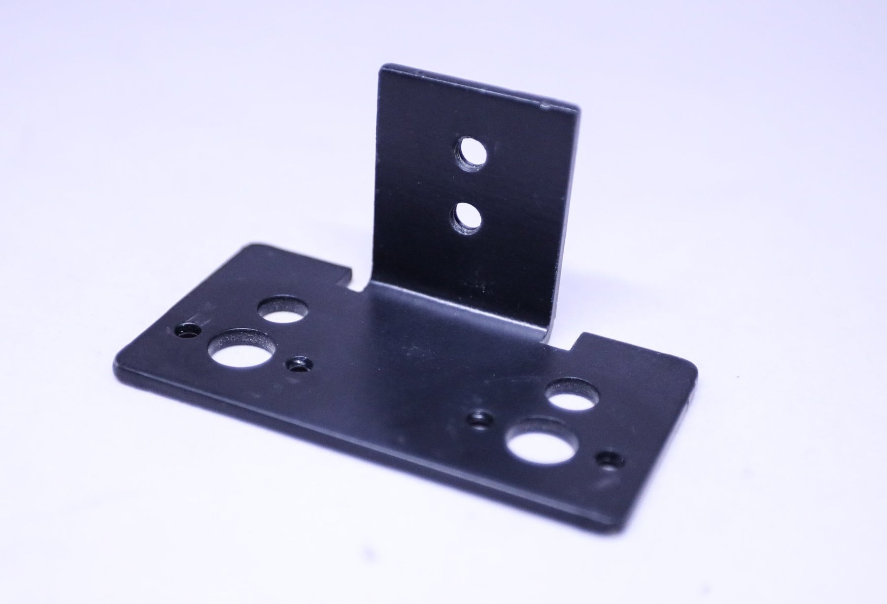 #15 MCD Black Bracket, 90° angle